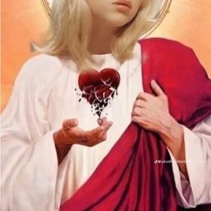 Meet your Posher, Ella